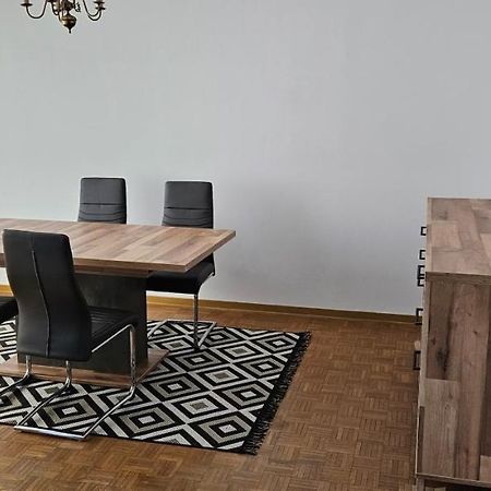 Joli 4 Pieces Salon De Provence Apartment Exterior photo